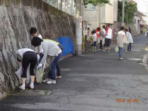 町内一斉清掃の写真