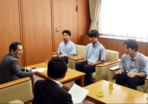 町長の部屋2