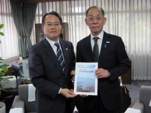 佐藤町長と田辺副知事