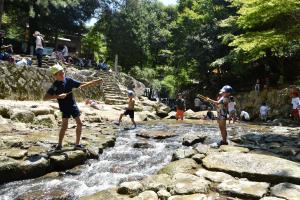 夏の水分峡の写真2